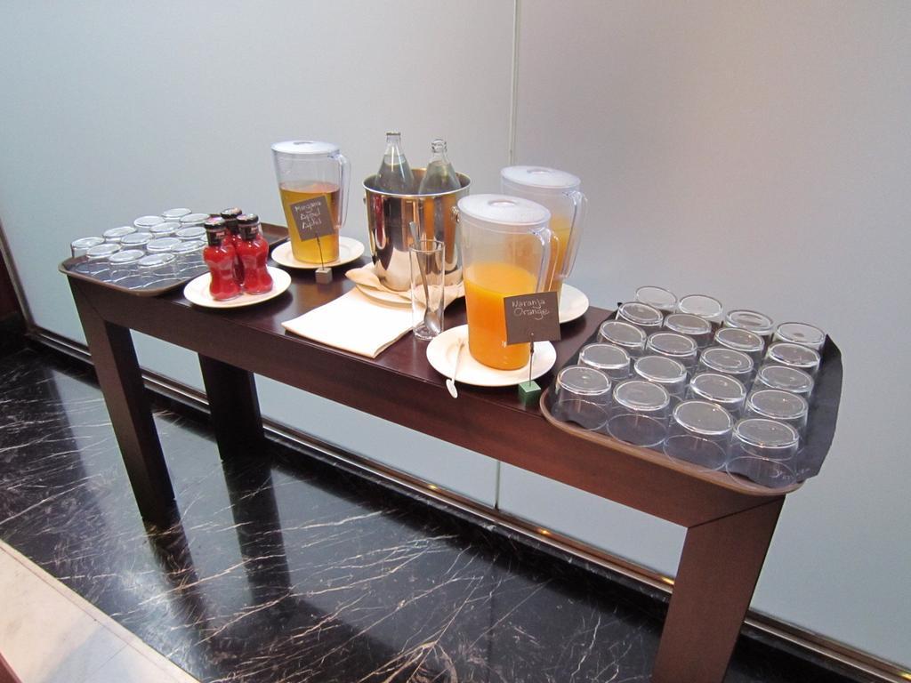 Silken Sant Gervasi Hotel Barcelona Ngoại thất bức ảnh